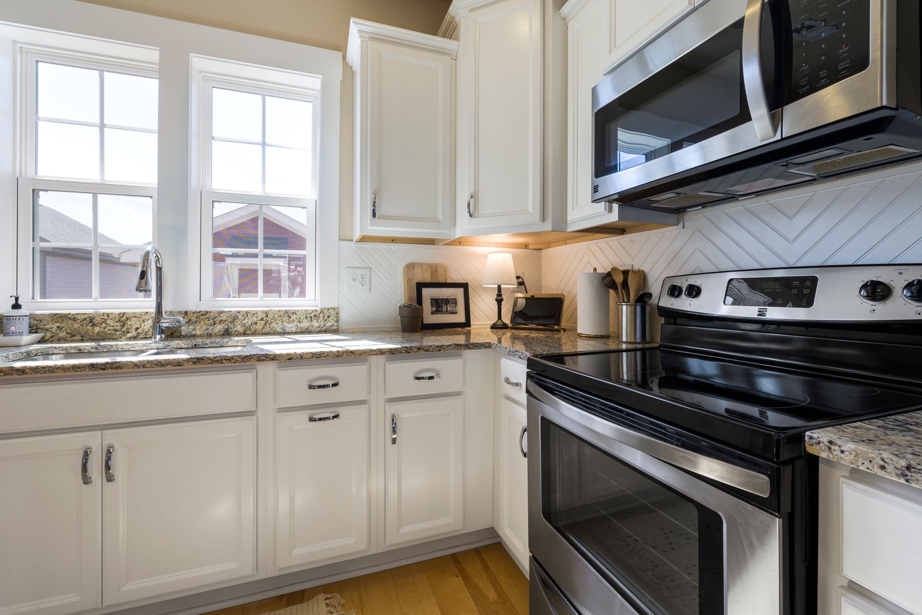 Why Fraser Valley Families Are Investing in Full Kitchen Remodels